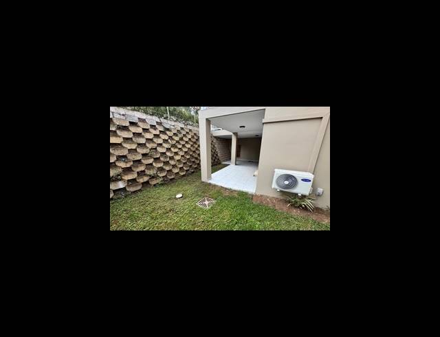 2 BEDROOM GATED ESTATE TO LET IN WYEBANK